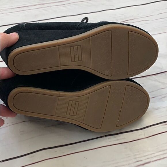 Toms Black Kiltie Fringe Wedge Booties - Picture 9 of 13